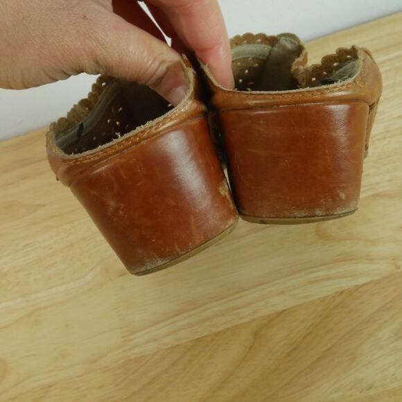 Pikolinos Romana Mules 38 Floral Cutout Leather Shoes 7.5 8 Boho Artsy Slip On - Picture 11 of 13